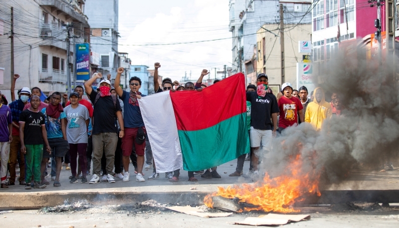 Des manifestants soutenant l'opposition, à Antananarivo, le 11 novembre 2023.