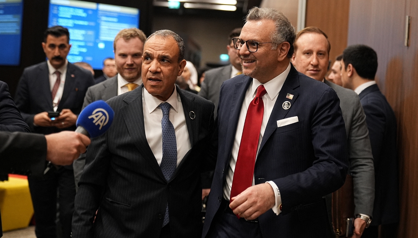 Le ministre égyptien des affaires étrangères, Badr Abdelatty, et le conseiller spécial pour l'Afrique de Donald Trump, Massad Boulos, à Antalya, en Turquie, le 18 avril 2026.