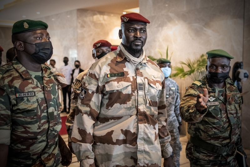 Le président Mamady Doumbouya, à Conakry, le 17 septembre 2021. 