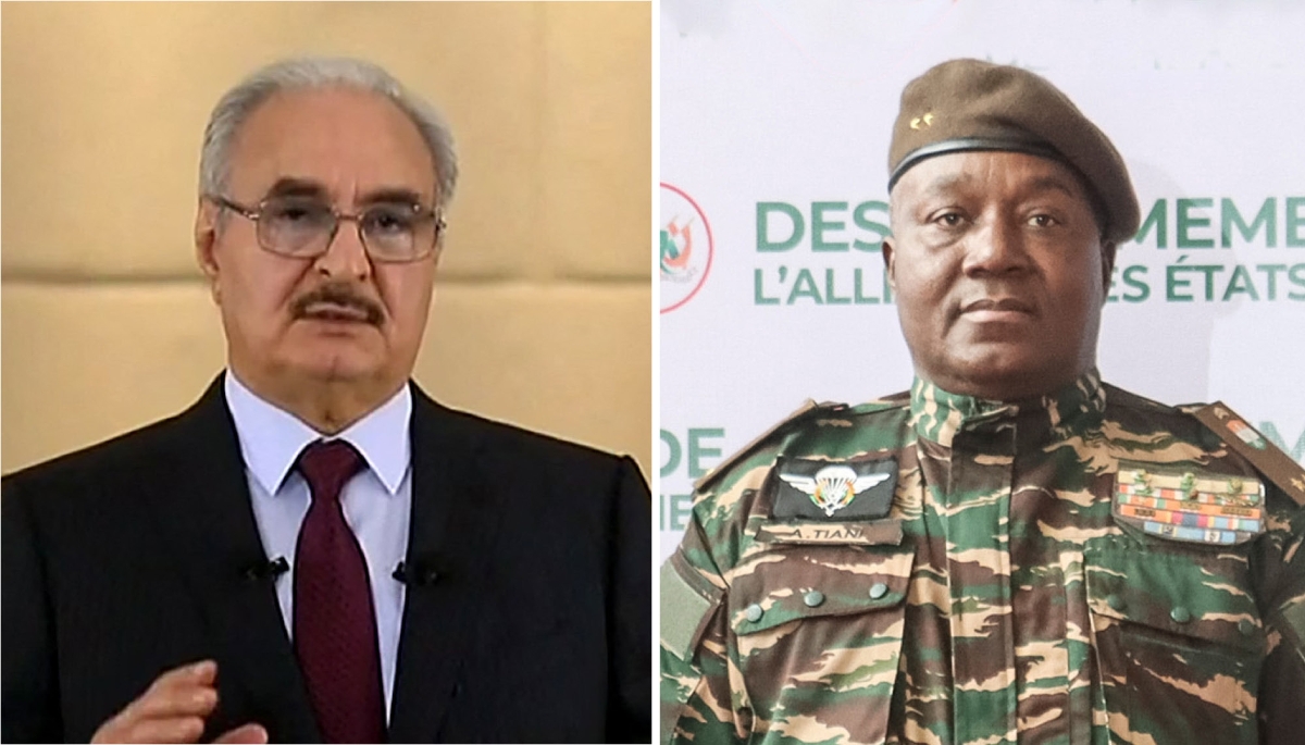 Le commandant de l'Armée nationale libyenne, Khalifa Haftar, et le chef de la junte nigérienne, Abdourahamane Tchiani.