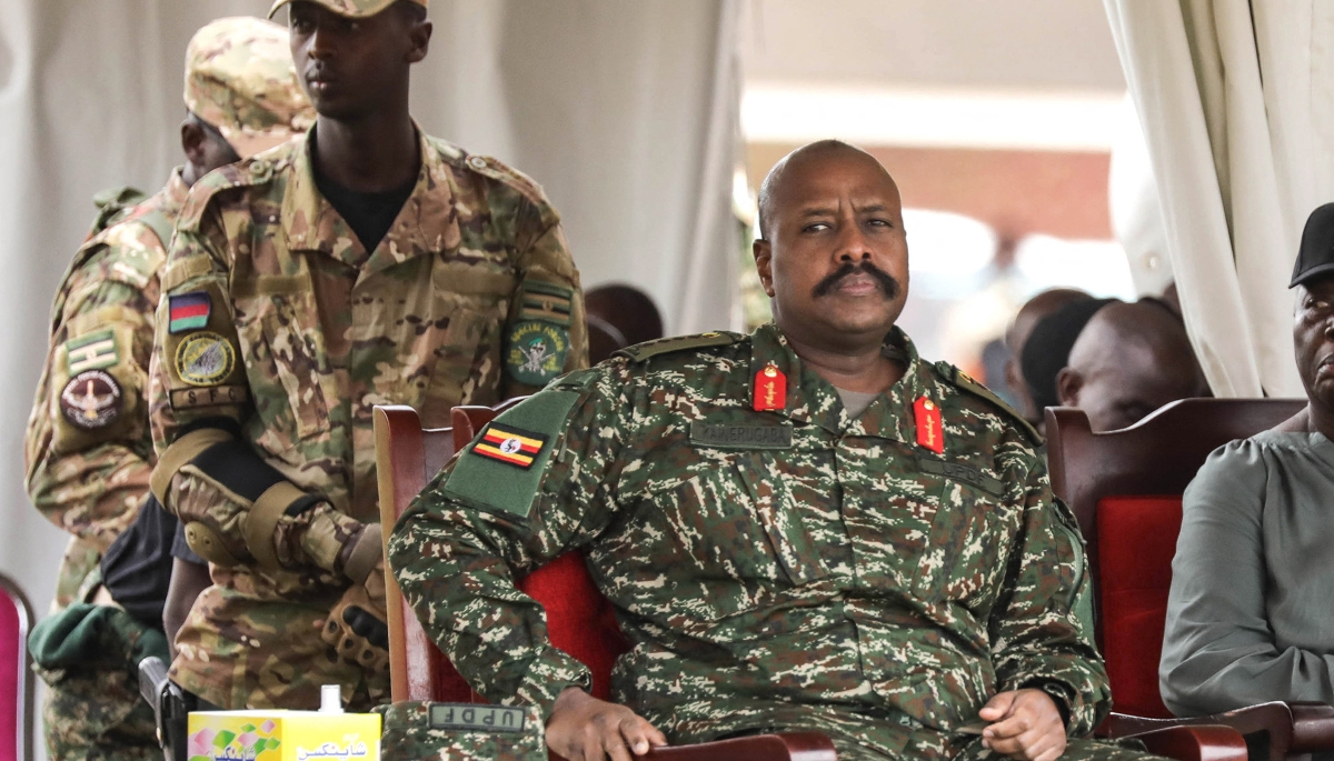 Muhoozi Kainerugaba, chef des forces de défense ougandaises, le 13 mai 2025 à Kampala. 