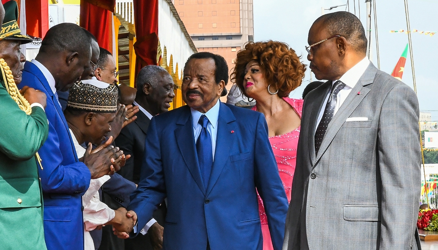 Paul Biya et son épouse lors de la célébration du 53e anniversaire de la fête nationale, à Yaoundé, le 20 mai 2025.