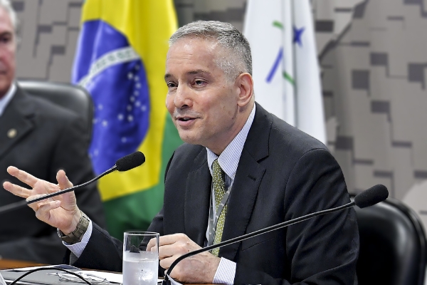 José Augusto Silveira de Andrade Filho était jusqu'alors ambassadeur du Brésil en Namibie.