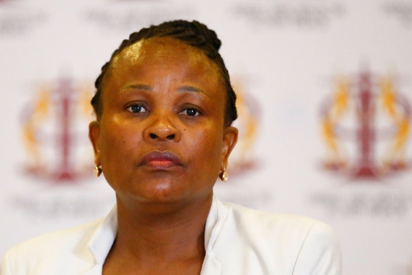 Busisiwe Mkhwebane, la défenseure des droits sud-africaine.