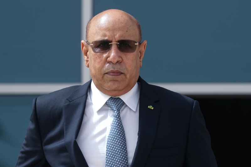 Le président Mohamed Ould Ghazouani, ici au sommet du G5 Sahel à Nouakchott le 30 juin, reprend le contrôle du secteur pétrolier.