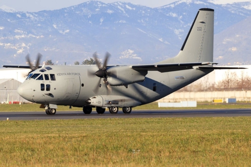 L'avion de transport de troupes et de marchandises C-27J Spartan.